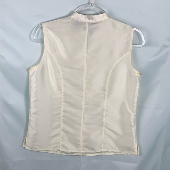 Design Assets cream sleeveless blouse small - Picture 4 of 5